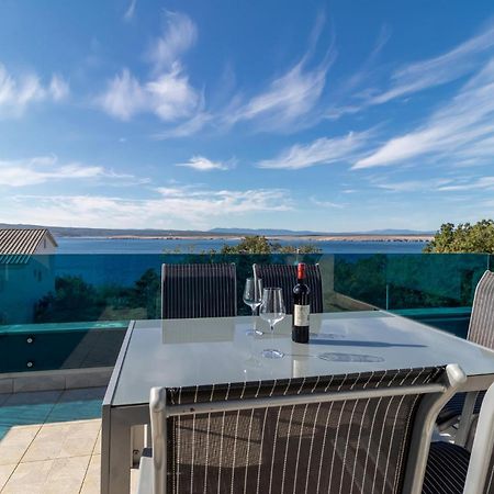 Stunning Apartment In Dramalj With House Sea View Eksteriør billede